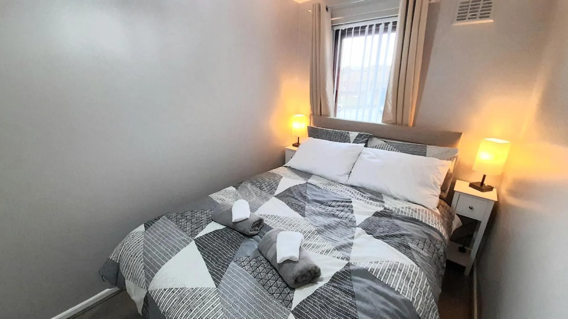 293 Holiday Home- Free On Site Parking Belfast