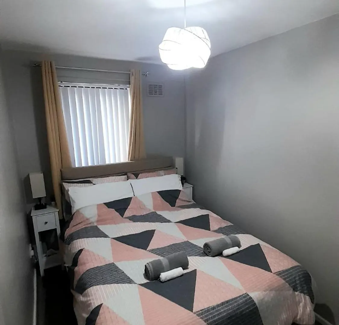 293 Holiday Home- Free On Site Parking Belfast